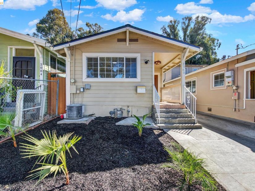 2080 Harrington Ave, Oakland CA 94601