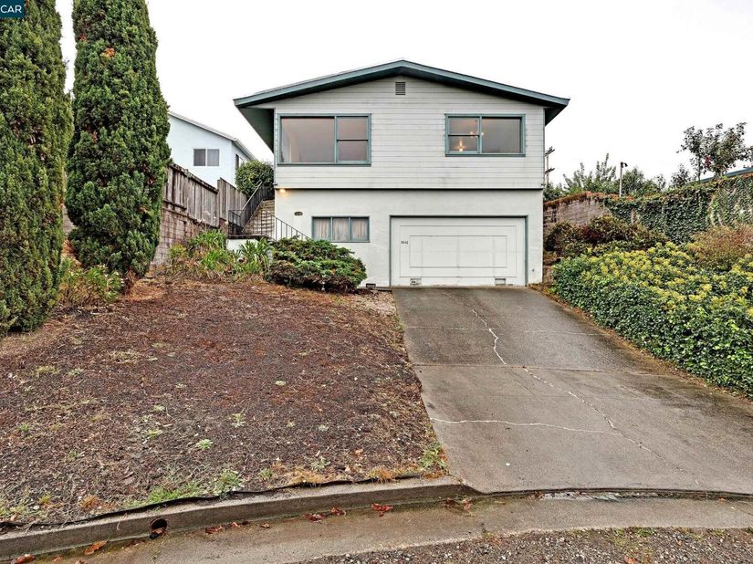 5642 Clinton Ave, Richmond CA 94805