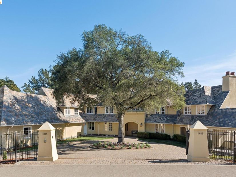 13145 Skyline Blvd, Oakland CA 94619