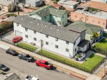 156 E 101st