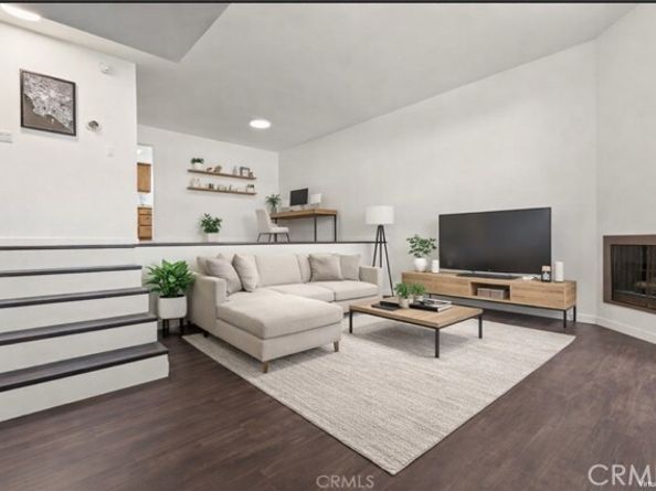 13243 Vanowen 2, North Hollywood (los Angeles) CA 91605