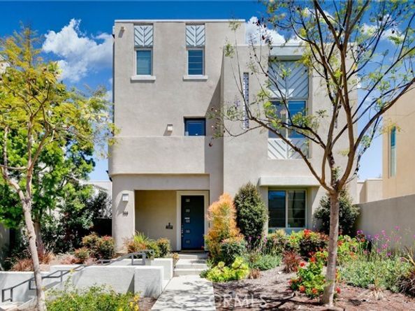 105 Catalyst, Irvine CA 92618