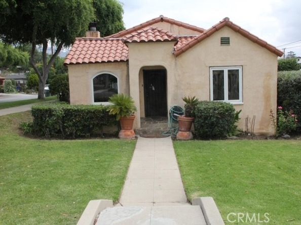 1804 N Belmont Avenue, Pasadena CA 91103