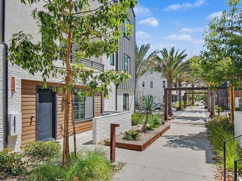 2416 Cascalote Loop, San Diego CA 92154