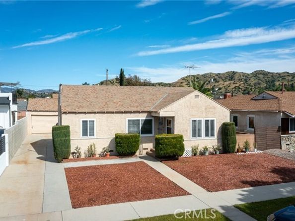 10515 Lanark, Sun Valley (los Angeles) CA 91352