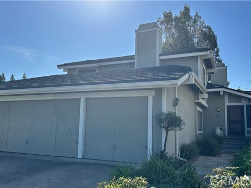 8 Woodfall, Irvine CA 92604
