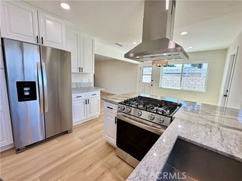 3538 E Almond