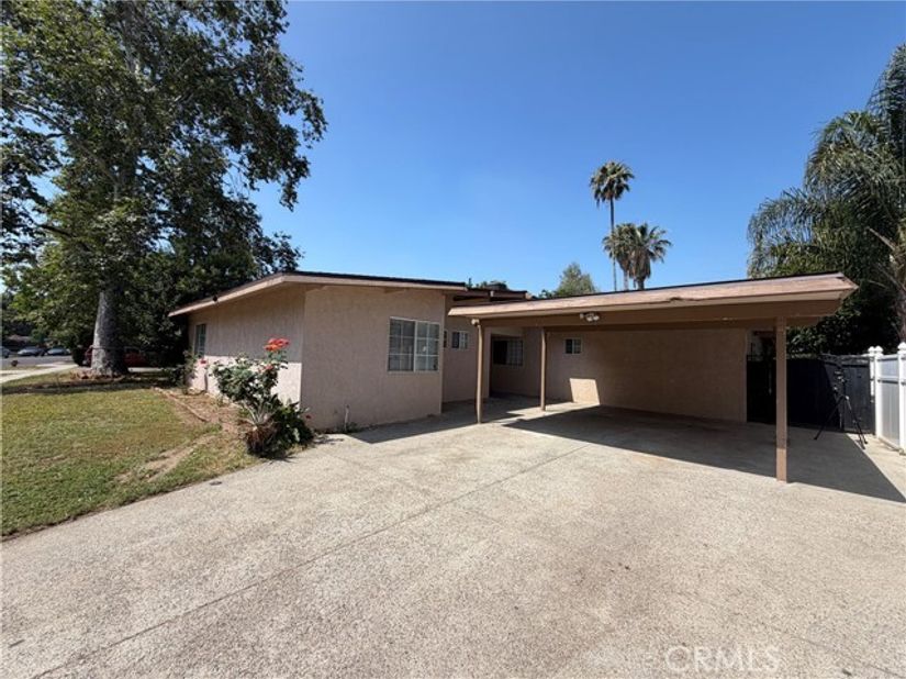 7741 Zelzah, Reseda (los Angeles) CA 91335