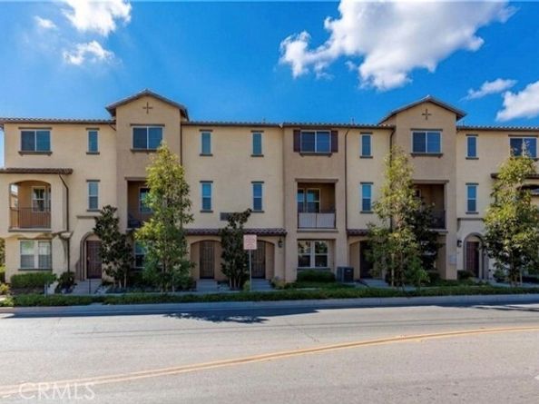 120 S Pacific Avenue 39, Santa Ana CA 92703