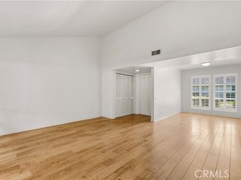 3685 Vista Campana