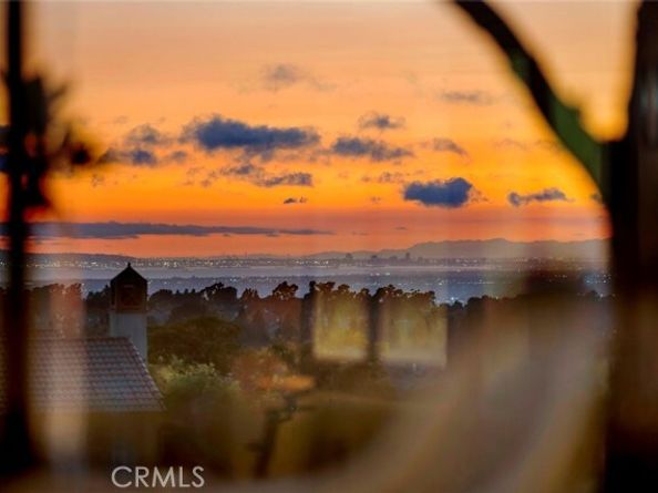 2 Agostino, Newport Coast CA 92657