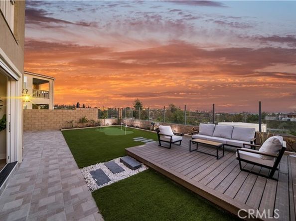 671 Pelion, Lake Forest (el Toro) CA 92630