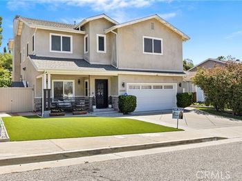 10066 Golden Oaks