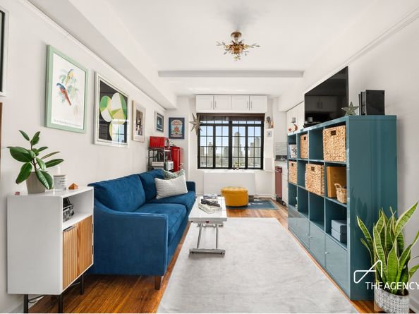 5 Tudor City Place 1429, New York NY 10017