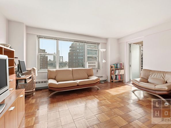 573 Grand Street D1504, New York NY 10002