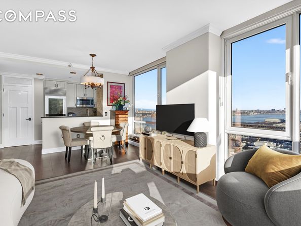 635 West 42nd Street 23E, New York NY 10036