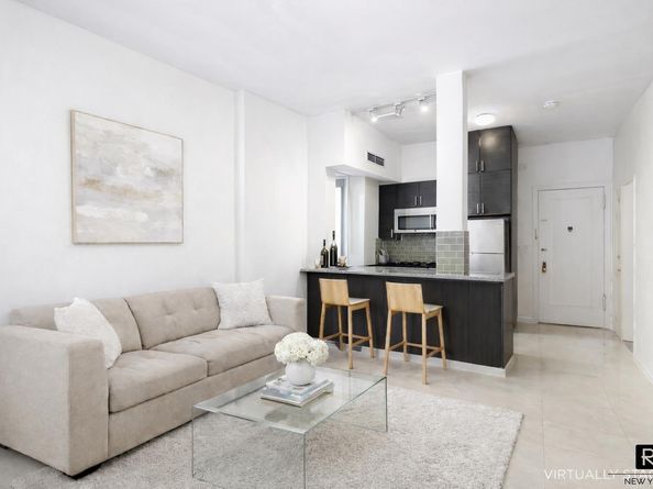 531 East 83rd Street 2A, New York NY 10028