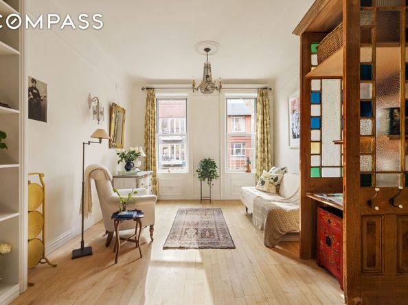 633 East 11th Street 12A, New York NY 10009