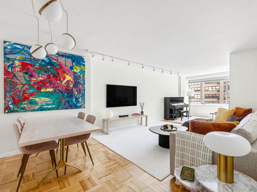 315 West 70th Street 14B2, New York NY 10023