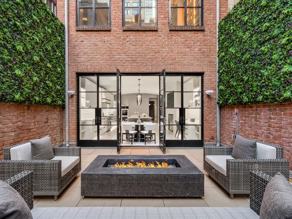 34 East 62nd Street, New York NY 10065