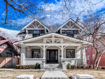 2260 Bellaire Street