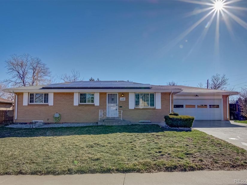 6688 S Wellington Court, Centennial CO 80121