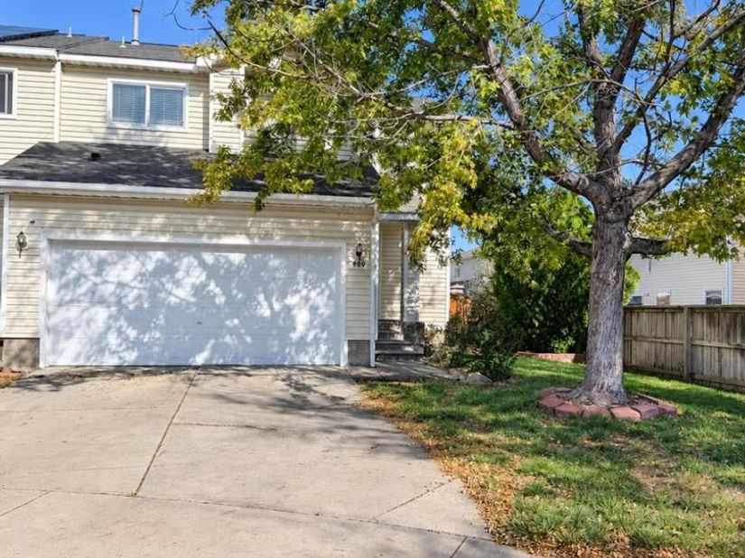 983 Canary Court, Brighton CO 80601