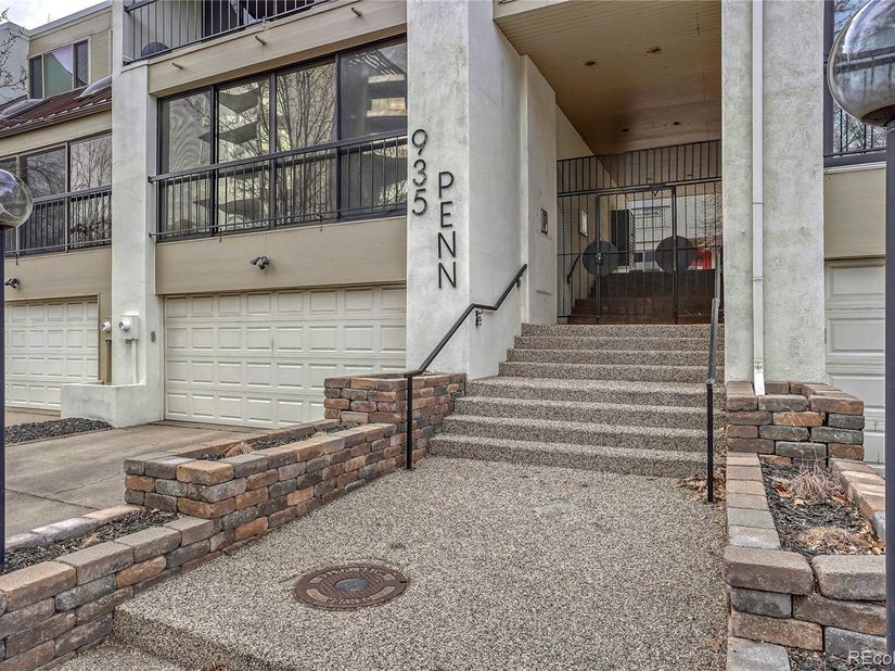 935 N Pennsylvania Street 8, Denver CO 80203
