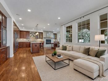 8873 E 29th Place