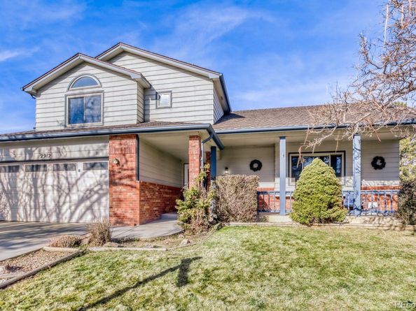 2912 Lake Park Way, Longmont CO 80503