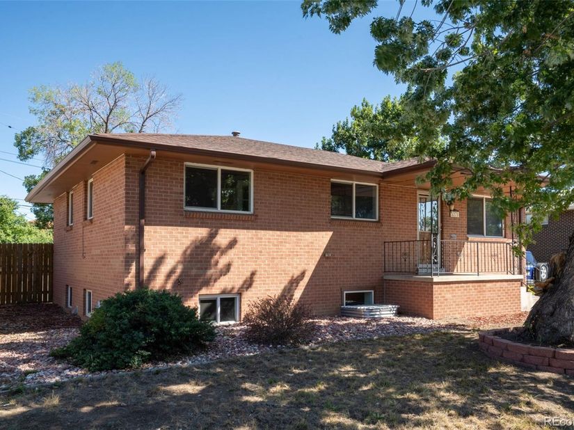5370 Nolan Street, Arvada CO 80002