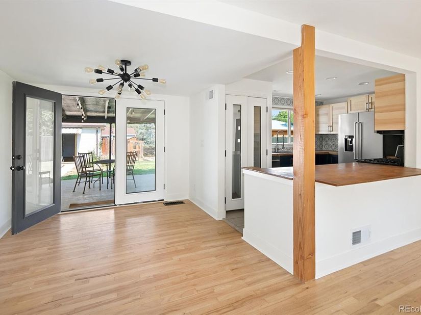 794 Galena Street, Aurora CO 80010