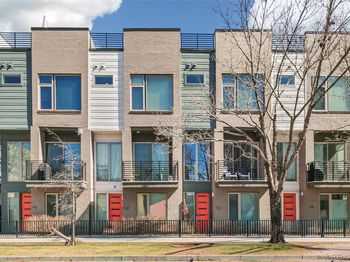 61 W 10th Avenue