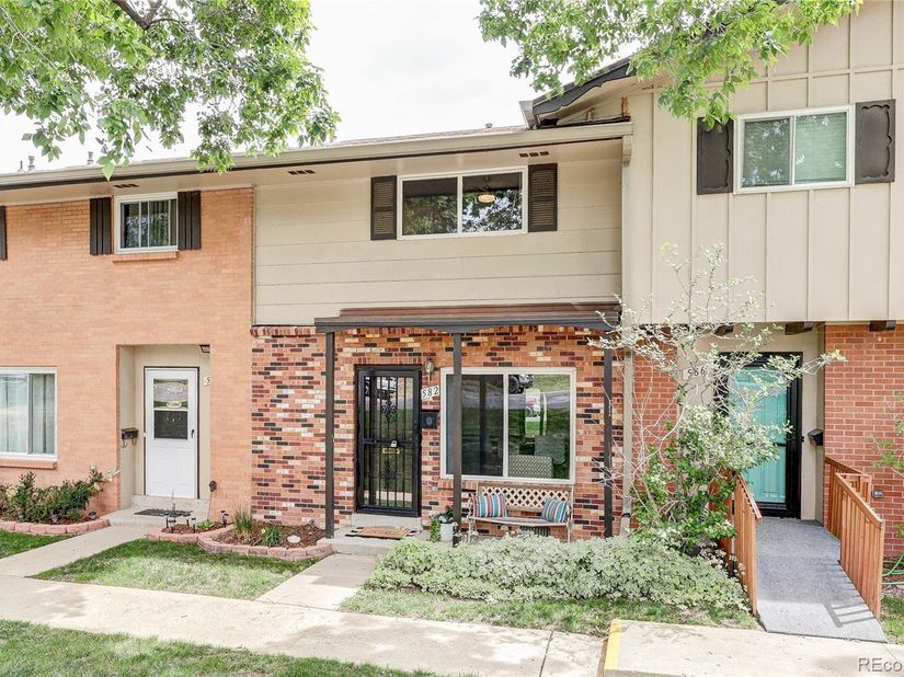 582 S Xenon Court, Lakewood CO 80228