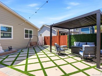 1864 Mount Sneffels Street