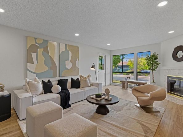 35 W 20th Avenue 113, San Mateo CA 94403