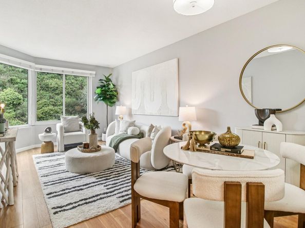 240 Lombard Street 727, San Francisco CA 94111