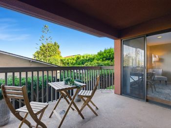 2425 S Norfolk Street