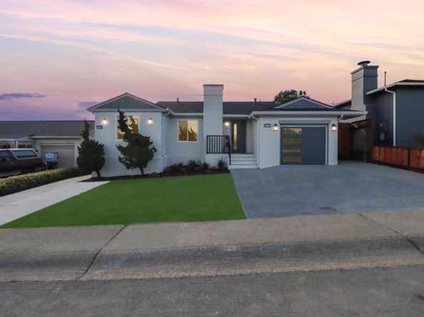 519 Midway Avenue, Daly City CA 94015