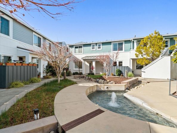 1066 41st Avenue D106, Capitola CA 95010