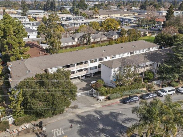 Latham, Mountain View CA 94040