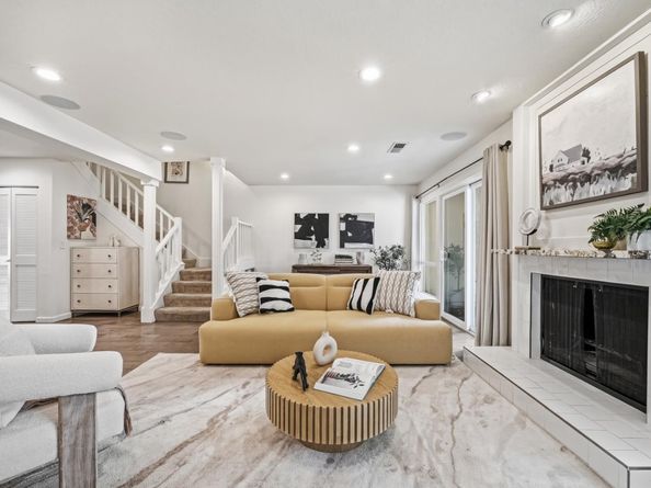 19124 Vineyard Lane, Saratoga CA 95070