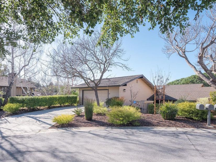 11 Susan Gale Court, Menlo Park CA 94025