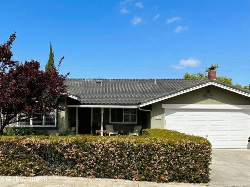 541 Woodstock Way, Santa Clara CA 95054
