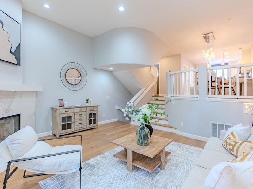 992 Alpine Terrace 5, Sunnyvale CA 94086