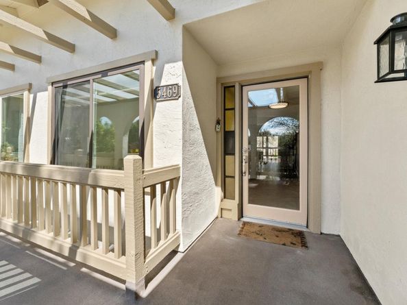 5469 Cribari Green, San Jose CA 95135