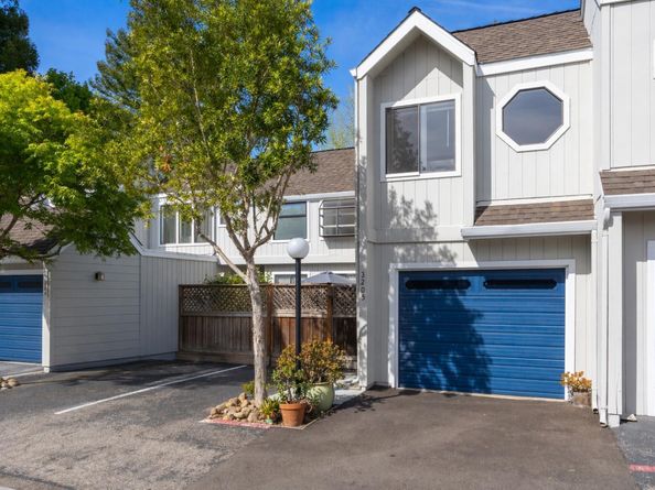 Undisclosed Address #ML82043481, Santa Cruz CA 95065