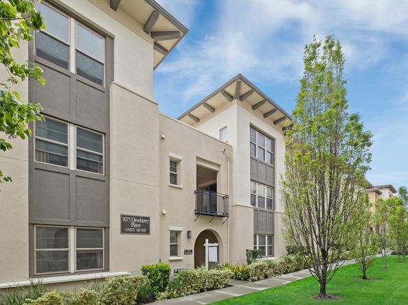 1071 Dewberry Place 102, San Jose CA 95131