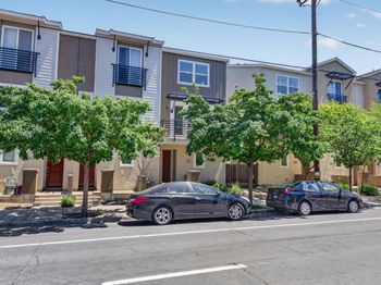 796 N 10th Street