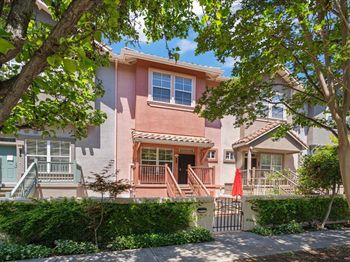368 Meridian Avenue